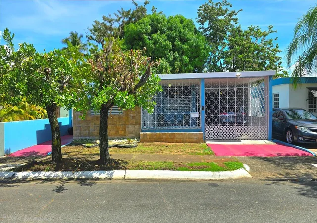 Photo 1 of Townhouse for sale at Luxemburgo St Villa Contesa #L4, Bayamon, PR 00956 | MLS# PR9125203 | Listing updated on 2026-10-24