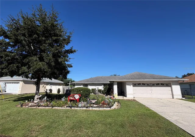 Photo 1 of Single family home for sale at 554 Eagle Ct, Kissimmee, FL 34759 | MLS# S5160085 | Listing updated on 2026-10-27