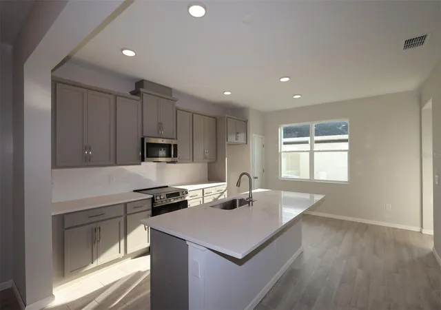 Photo 3 of Townhouse for sale at 1341 Hyde St, Saint Cloud, FL 34771 | MLS# O6452238 | Listing updated on 2026-10-27