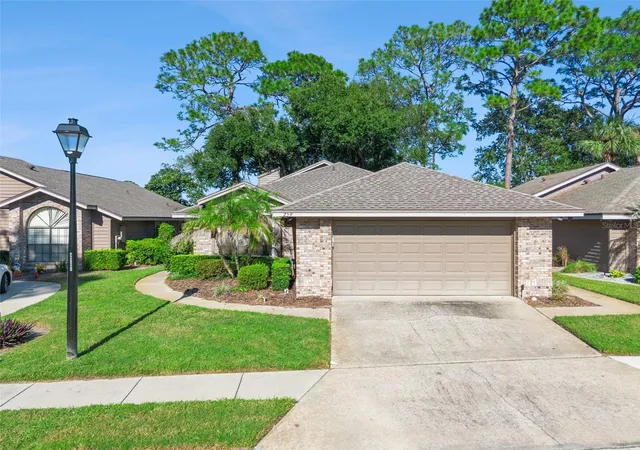 Photo 1 of Single family home for sale at 259 W Sabal Palm Pl, Longwood, FL 32779 | MLS# O6452243 | Listing updated on 2026-10-26