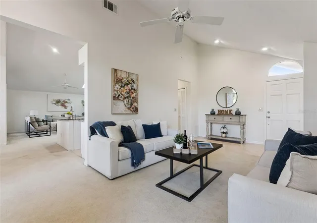 Photo 4 of Single family home for sale at 259 W Sabal Palm Pl, Longwood, FL 32779 | MLS# O6452243 | Listing updated on 2026-10-26