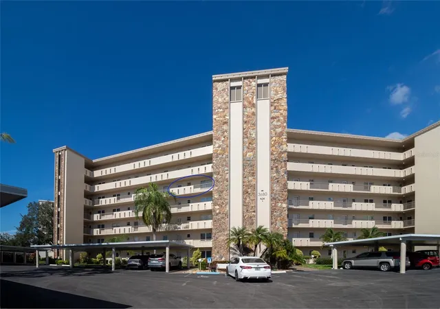 Photo 2 of Condo for sale at 3680 Ironwood Cir #503L, Bradenton, FL 34209 | MLS# A4710623 | Listing updated on 2026-10-29