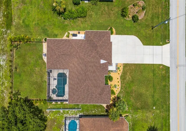 Photo 4 of Single family home for sale at 571 Boundary Blvd, Rotonda West, FL 33947 | MLS# D6149333 | Listing updated on 2026-10-23