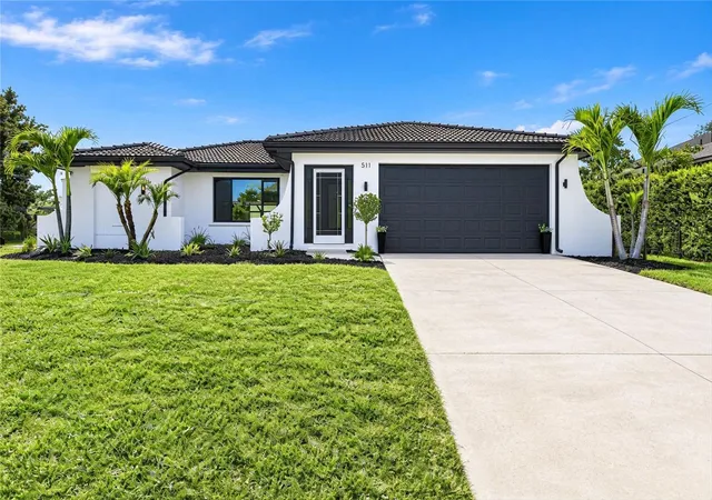Photo 1 of Single family home for sale at 511 Bonito Ave, Nokomis, FL 34275 | MLS# C7532412 | Listing updated on 2026-10-31