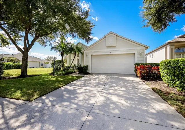 Photo 1 of Single family home for sale at 6212 Macaw Glen, Lakewood Ranch, FL 34202 | MLS# A4710625 | Listing updated on 2026-10-25