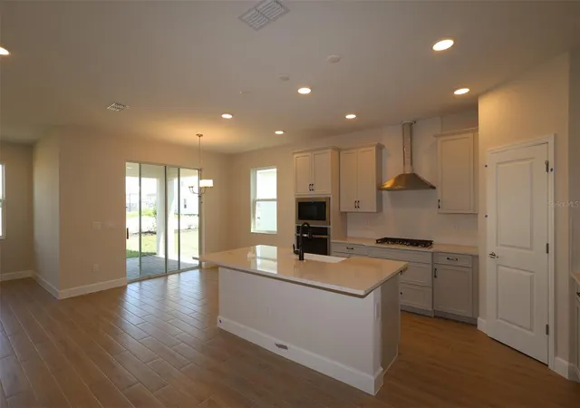 Photo 1 of Single family home for sale at 5296 High Line Dr, Saint Cloud, FL 34771 | MLS# O6452263 | Listing updated on 2026-10-29