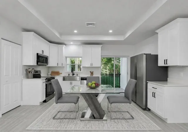 Photo 4 of Single family home for sale at 16407 Lake Byrd Dr, Tampa, FL 33618 | MLS# TB8560965 | Listing updated on 2026-10-29
