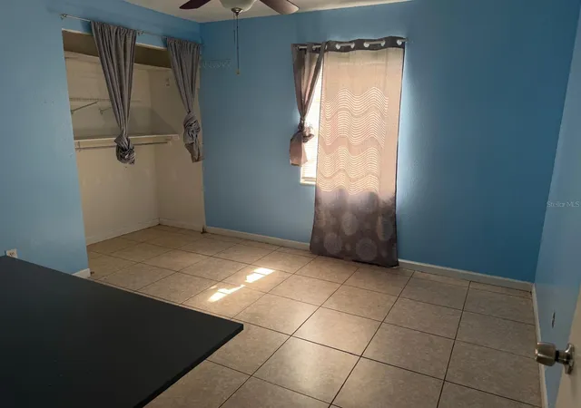 Photo 4 of Single family home for sale at 42 Wagon Cir, Kissimmee, FL 34743 | MLS# TB8560966 | Listing updated on 2026-10-24