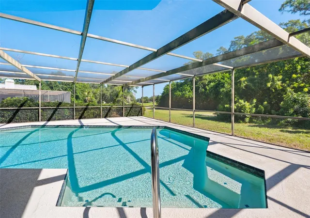 Photo 4 of Single family home for sale at 2769 Northridge Dr E, Clearwater, FL 33761 | MLS# TB8560967 | Listing updated on 2026-10-27