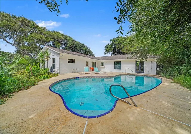 Photo 4 of Single family home for sale at 4790 Michael Ln, Ponce Inlet, FL 32127 | MLS# O6452286 | Listing updated on 2026-10-28