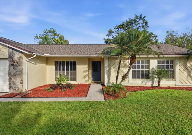 Photo 1 of Single family home for sale at 9801 Crk Cross St, Tampa, FL 33647 | MLS# TB8560976 | Listing updated on 2026-10-25