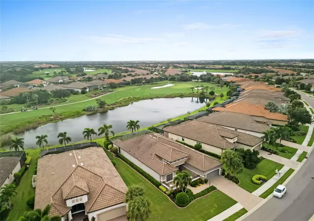 Photo 3 of Sale Pending at 4812 Cabreo Ct, Bradenton, FL 34211 | MLS# A4710642 | Listing updated on 2026-10-24