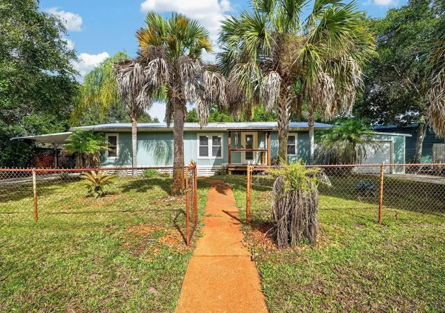Photo 1 of Manufactured home for sale at 200 Hildago Rd, Saint Augustine, FL 32080 | MLS# FC322335 | Listing updated on 2026-10-24