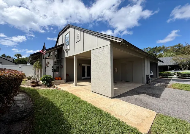 Photo 1 of Condo for sale at 898 Claydon Way, Altamonte Springs, FL 32701 | MLS# O6452332 | Listing updated on 2026-10-23