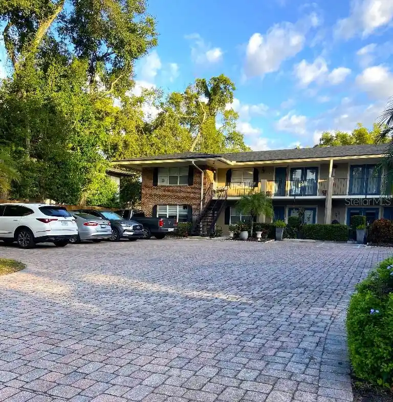 Listing Photo 1 - Condo for sale in 719 Mount Vernon St located at 719 Mount Vernon St, Orlando, FL 32803 - Unit 719 Mount Vernon St