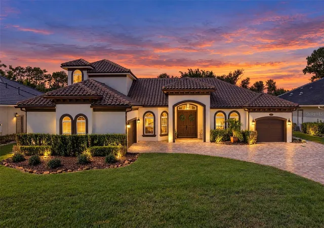 Single family home for sale at 334 Peninsula Is Point, LONGWOOD, FL 32750 | MLS# O6452336