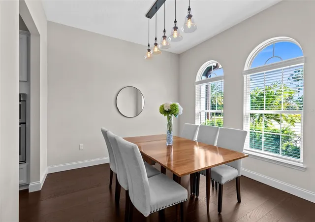 Photo 3 of Single family home for sale at 334 Peninsula Is Point, Longwood, FL 32750 | MLS# O6452336 | Listing updated on 2026-10-24