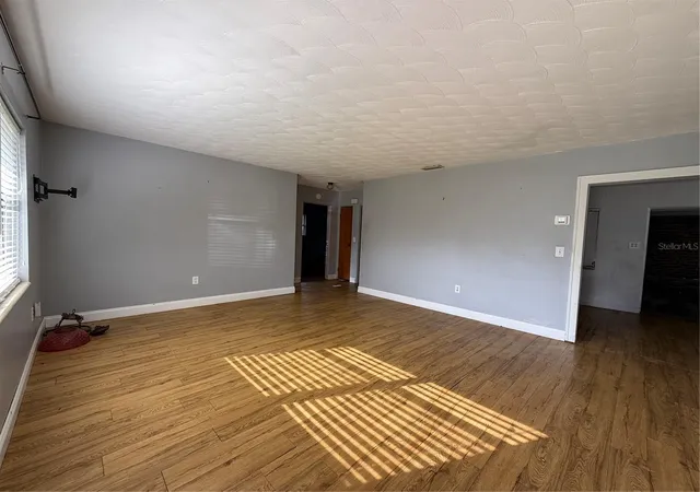 Photo 1 of Single family home for sale at 5528 20th Street W, Bradenton, FL 34207 | MLS# A4710674 | Listing updated on 2026-10-30