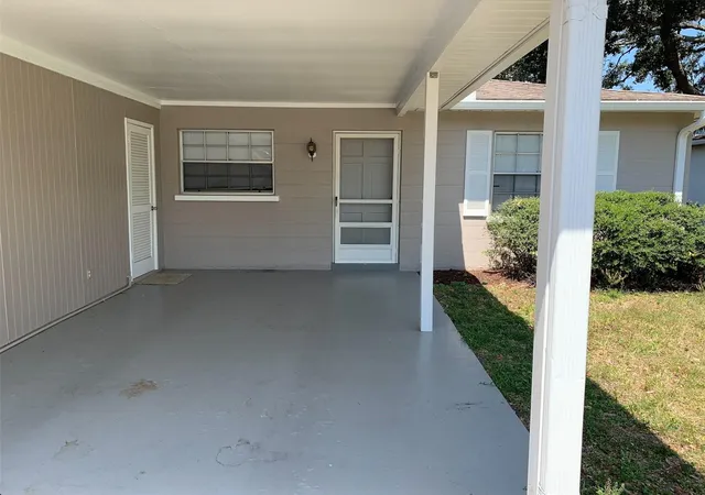 Photo 4 of House for sale at 4910 23rd Street W #A & B, Bradenton, FL 34207 | MLS# A4710675 | Listing updated on 2026-10-25