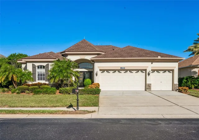 Photo 1 of Single family home for sale at 10609 Gooseberry Ct, Trinity, FL 34655 | MLS# W7890602 | Listing updated on 2026-10-30