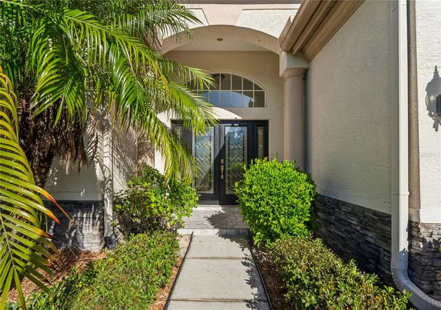 Photo 4 of Single family home for sale at 10609 Gooseberry Ct, Trinity, FL 34655 | MLS# W7890602 | Listing updated on 2026-10-30