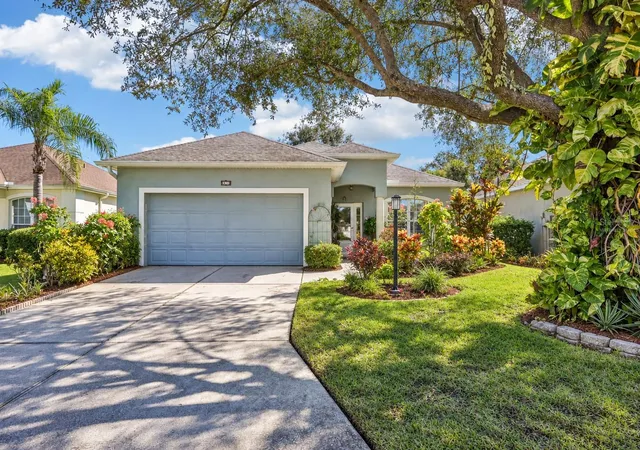 Photo 1 of Single family home for sale at 817 Tallgrass Ln, Bradenton, FL 34212 | MLS# A4710683 | Listing updated on 2026-10-27