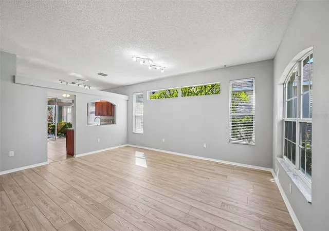 Photo 4 of Single family home for sale at 817 Tallgrass Ln, Bradenton, FL 34212 | MLS# A4710683 | Listing updated on 2026-10-27