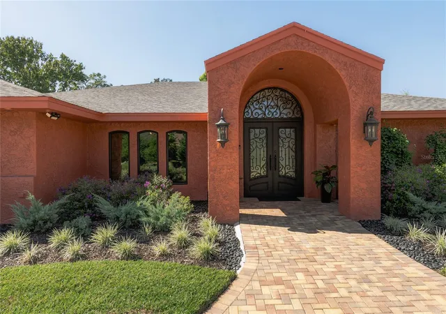 Photo 2 of Single family home for sale at 460 Howard Ave, Lakeland, FL 33815 | MLS# L4966008 | Listing updated on 2026-10-27