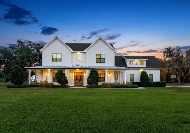 Single family home for sale at 888 Twin Oaks Ln, WINTER HAVEN, FL 33880 | MLS# L4966009