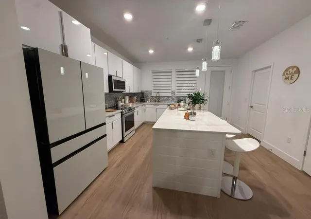 Photo 3 of Townhouse for sale at 14139 Lanikai Beach Dr, Orlando, FL 32827 | MLS# O6452386 | Listing updated on 2026-10-29