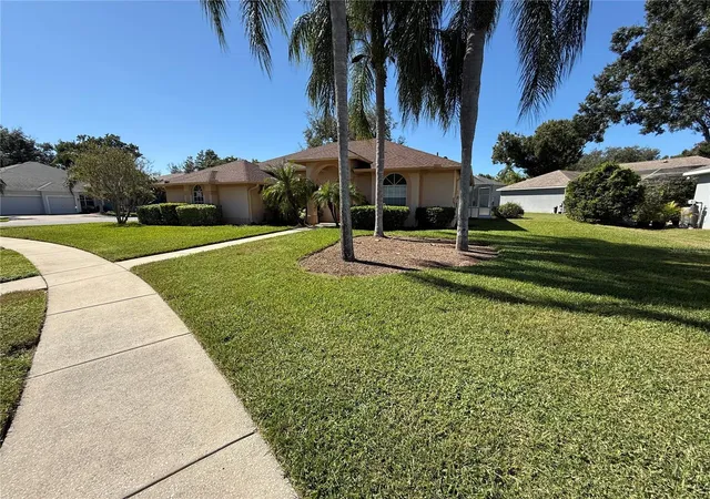 Photo 2 of Single family home for sale at 5734 Golden Owl Loop, Land O Lakes, FL 34638 | MLS# TB8561087 | Listing updated on 2026-10-29