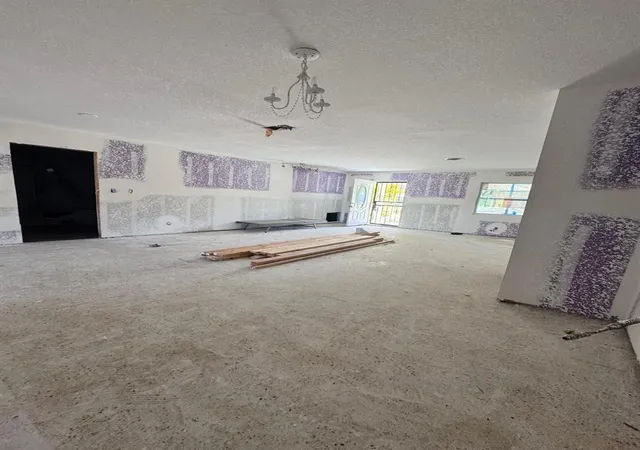 Photo 4 of Single family home for sale at 4990 Venetian Blvd NE, Saint Petersburg, FL 33703 | MLS# TB8561089 | Listing updated on 2026-10-25
