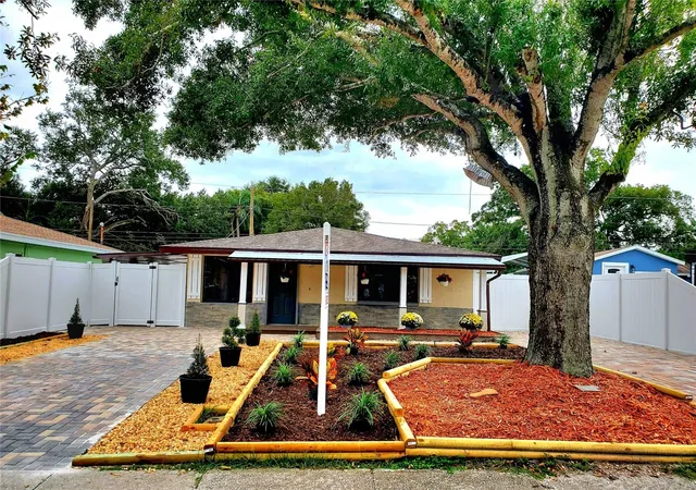 Single family home for sale at 511 2nd Avenue NE, LARGO, FL 33770 | MLS# TB8561092