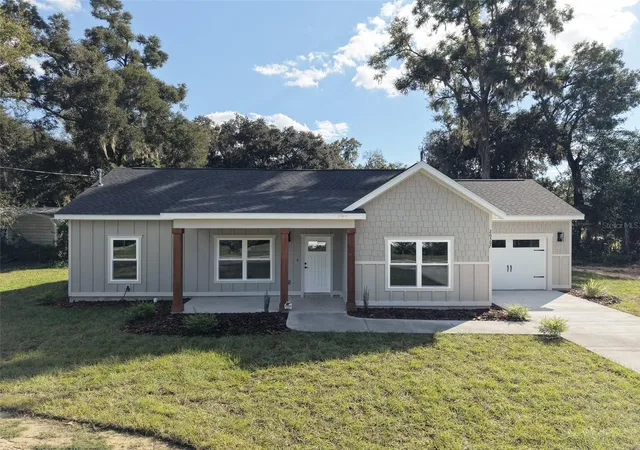 Single family home for sale at 26567 SW 4th Avenue, NEWBERRY, FL 32669 | MLS# GC544404