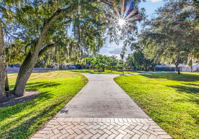 Photo 3 of Single family home for sale at 2600 E Irlo Bronson Memorial Hwy, Kissimmee, FL 34744 | MLS# O6452403 | Listing updated on 2026-10-25