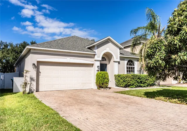 Photo 1 of Single family home for sale at 9975 Shadow Crk Dr, Orlando, FL 32832 | MLS# L4966011 | Listing updated on 2026-10-26