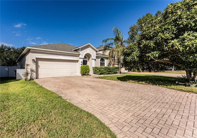 Photo 2 of Single family home for sale at 9975 Shadow Crk Dr, Orlando, FL 32832 | MLS# L4966011 | Listing updated on 2026-10-26