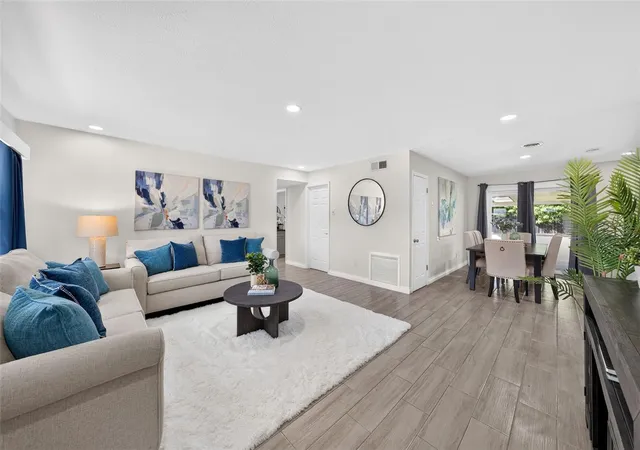 Photo 3 of Single family home for sale at 1825 Chilean Ln, Winter Park, FL 32792 | MLS# O6452415 | Listing updated on 2026-10-29