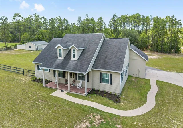 Photo 2 of Single family home for sale at 6590 SW 135th Court Rd, Ocala, FL 34481 | MLS# OM734615 | Listing updated on 2026-10-28
