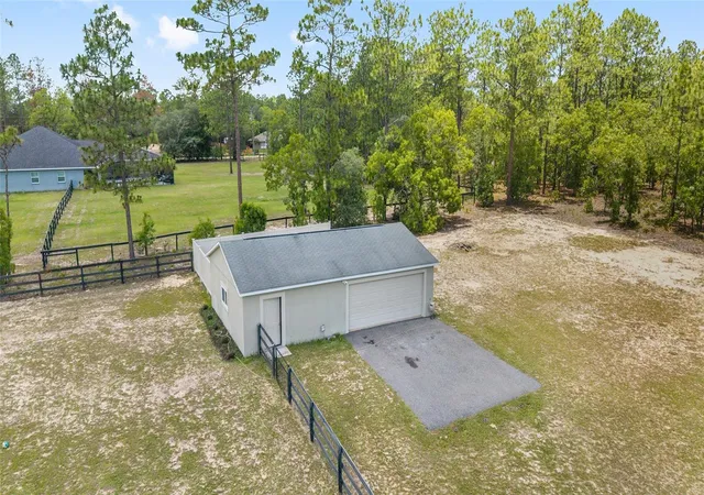 Photo 4 of Single family home for sale at 6590 SW 135th Court Rd, Ocala, FL 34481 | MLS# OM734615 | Listing updated on 2026-10-28