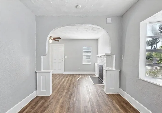 Photo 1 of Single family home for sale at 3521 21st Avenue S, Saint Petersburg, FL 33711 | MLS# O6452444 | Listing updated on 2026-10-29