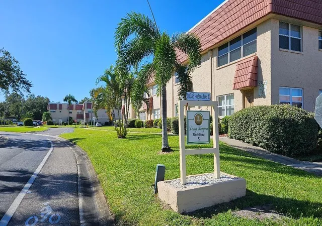Condo for sale at 10036 63rd Avenue N #25, Saint Petersburg, FL 33708 | MLS# TB8561151