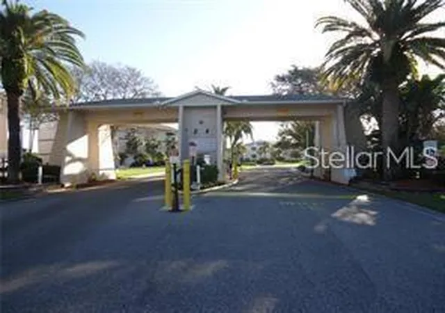 Photo 1 of Condo for sale at 10036 63rd Avenue N #25, Saint Petersburg, FL 33708 | MLS# TB8561151 | Listing updated on 2026-10-29