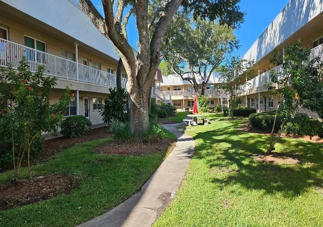 Photo 2 of Condo for sale at 10036 63rd Avenue N #25, Saint Petersburg, FL 33708 | MLS# TB8561151 | Listing updated on 2026-10-29