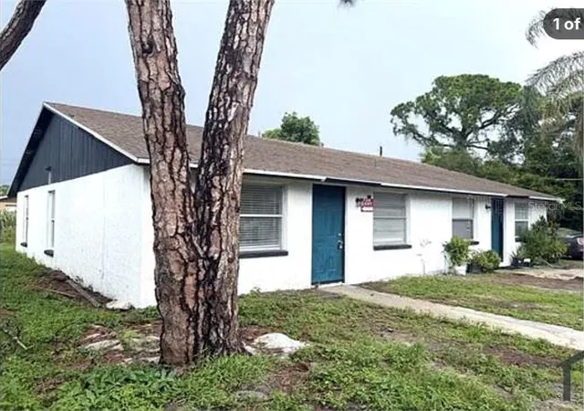 Photo 1 of Multi family home for sale at 1011 57th Avenue Ter E, Bradenton, FL 34203 | MLS# TB8561153 | Listing updated on 2026-10-28