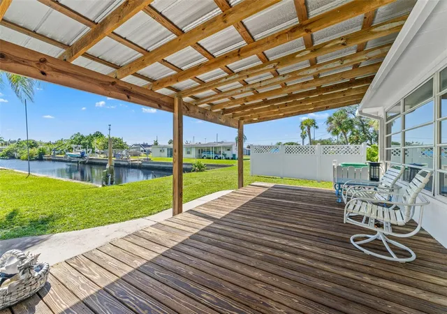 Photo 3 of Manufactured home for sale at 4203 Nettle Rd, Port Charlotte, FL 33953 | MLS# D6149342 | Listing updated on 2026-10-25
