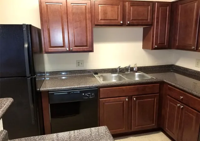 Photo 2 of Condo for sale at 380 Lake Meade Ct #101, Altamonte Springs, FL 32701 | MLS# O6452460 | Listing updated on 2026-10-26