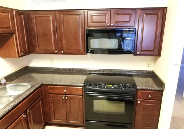Photo 3 of Condo for sale at 380 Lake Meade Ct #101, Altamonte Springs, FL 32701 | MLS# O6452460 | Listing updated on 2026-10-26