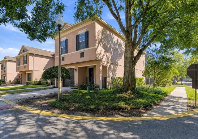 Townhouse for sale at 2949 Ashford Park Pl, OVIEDO, FL 32765 | MLS# O6452461