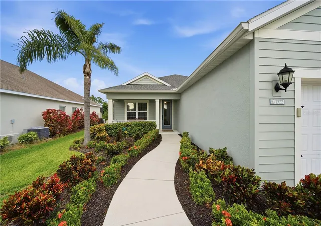 Photo 4 of Single family home for sale at 1322 Thornbury Dr, Parrish, FL 34219 | MLS# TB8561182 | Listing updated on 2026-10-29